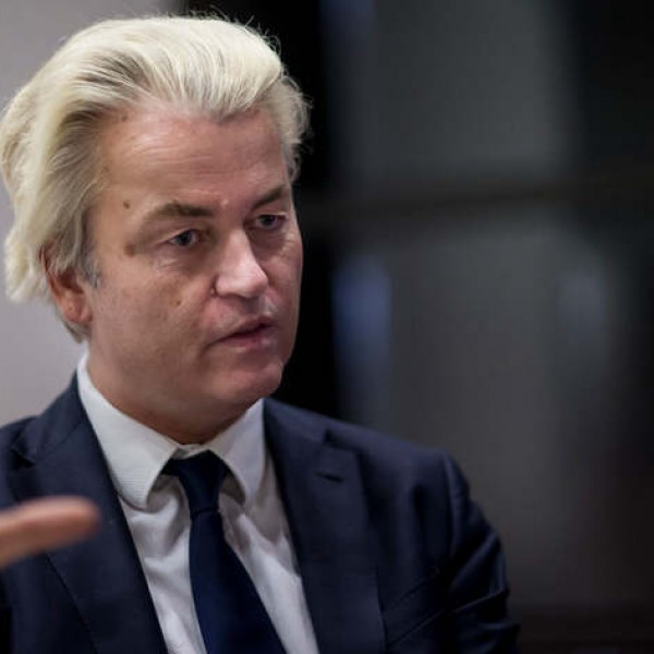 Fordulat: Geert Wilders koalíciós kormányt alakíthat!