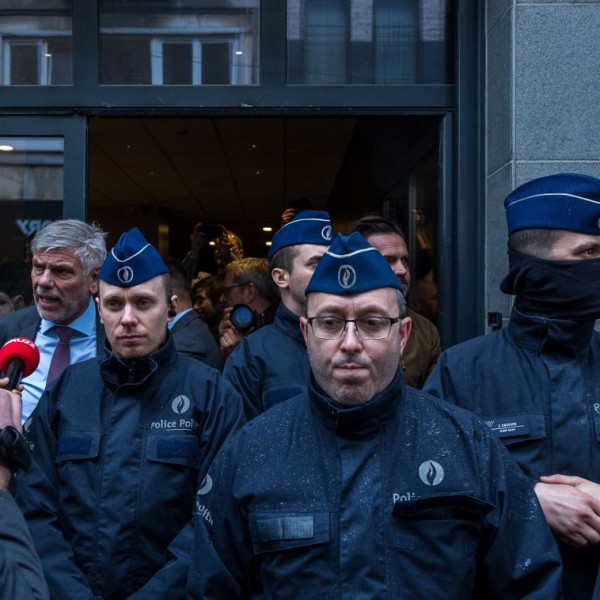 Döntött a bíróság: hiába csapott le a brüsszeli karhatalom, szerdán Orbán és Morawieczki is felszólal