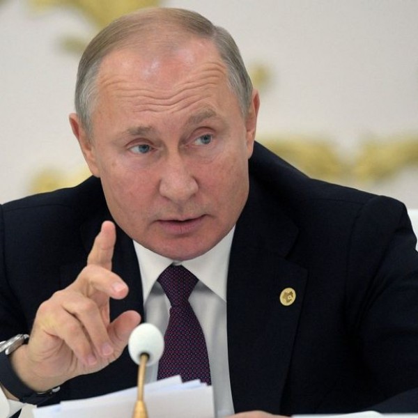 Brit hírszerzés: Putyin pénteken Oroszországhoz csatolhat négy ukrán megyét