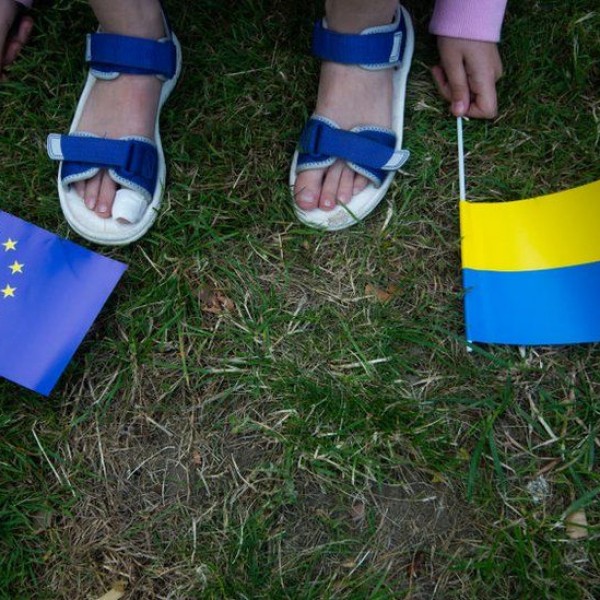 Borrell volt tanácsadója szerint az EU engedményeket fog követelni Ukrajnától Oroszországnak
