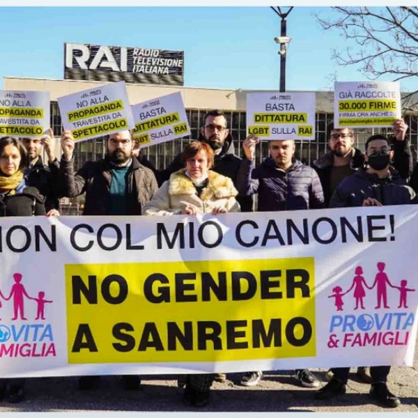 Tüntettek az olaszok a köztévé genderpropagandája ellen