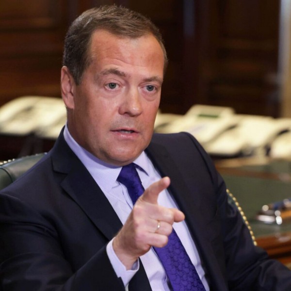 Medvegyev: az ukrán rezsim akciói terrorizmusnak minősül, a terroristákat el kell pusztítani