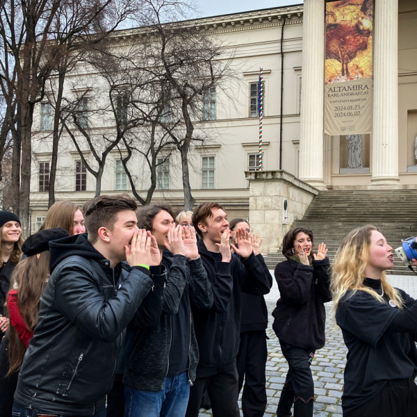 Magyar Pétert is várják március 15-i tüntetésre az antifa-csírák