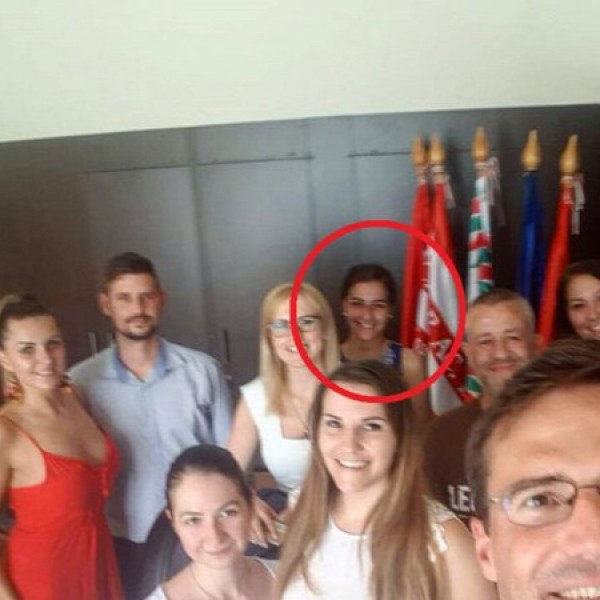 Újabb szerelmi háromszög a Jobbikban: Gyöngyösi csaja Mirkóczki munkalakásában kötött ki