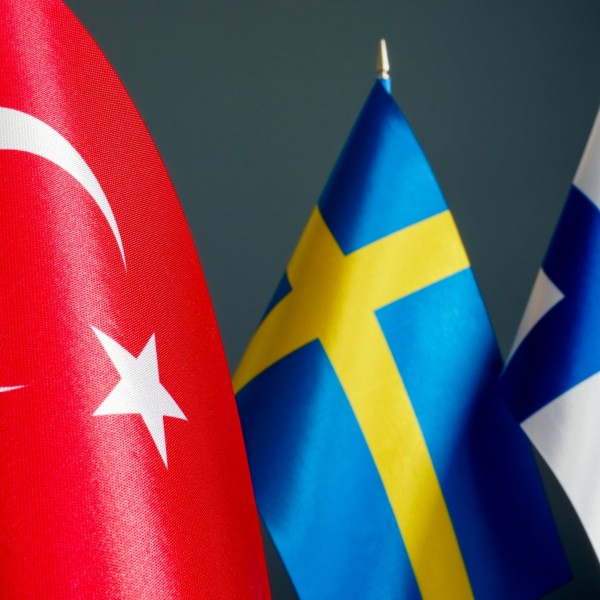 Törökország nem enged: továbbra is kérdéses Finnország és Svédország NATO csatlakozása