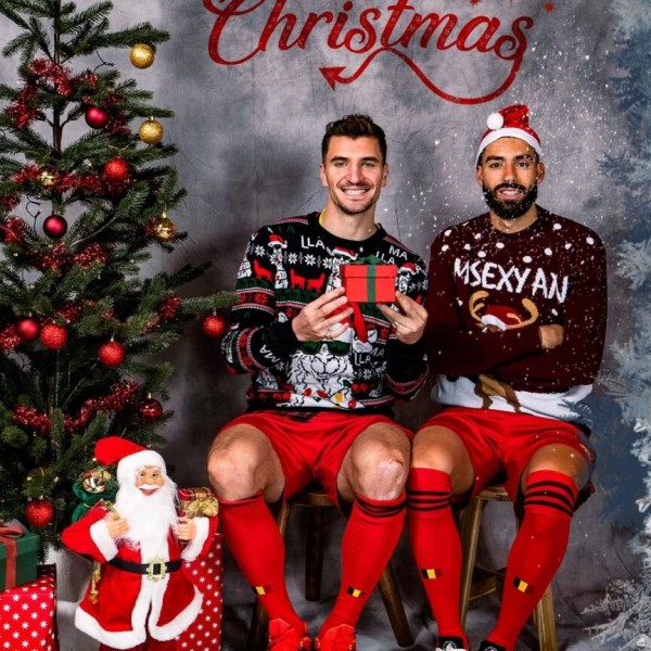 A belga válogatott karácsonyi fotózásán készült képekre nincsenek szavak