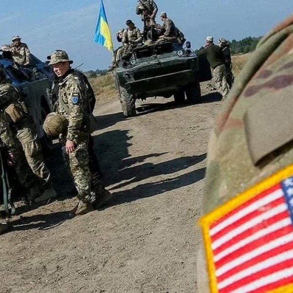 Kínai lap: Az USA-t le kell győzni az ukrajnai konfliktusba való beavatkozása miatt