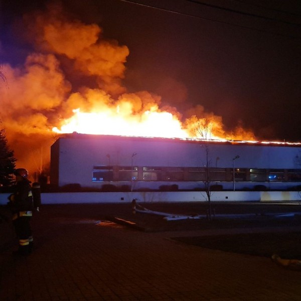 Leégett egy uszoda Budapesten szombat hajnalban