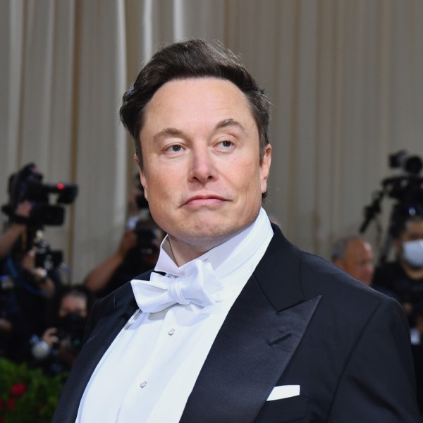 Már szexuális zaklatással vádolják Elon Muskot