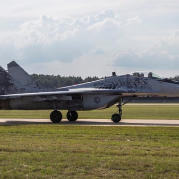Szlovákia átadta a kijevi rezsimnek az első négy MiG-29-est