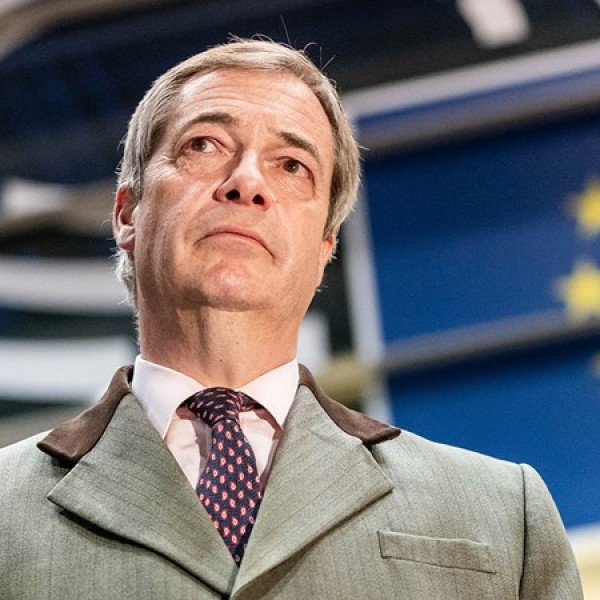 Nigel Farage szerint eljött a Brexit 2.0 ideje