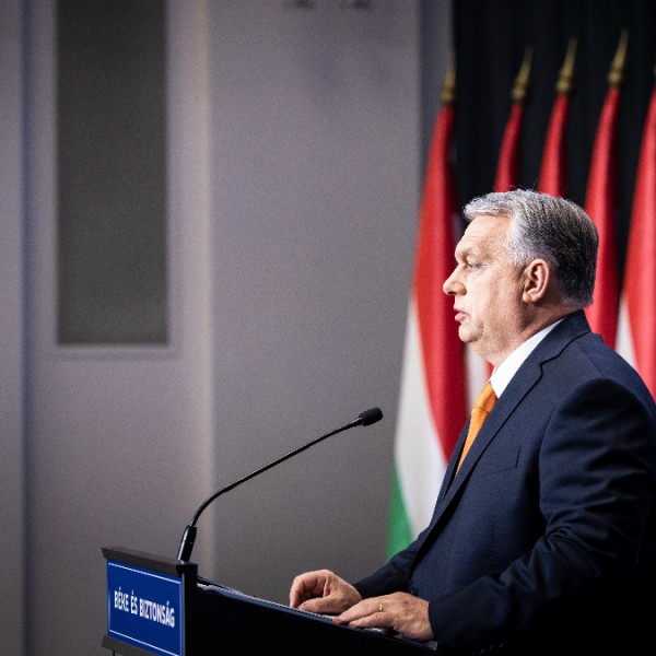 Washington Post: Zelenszkij lehetne a példakép, nem Orbán