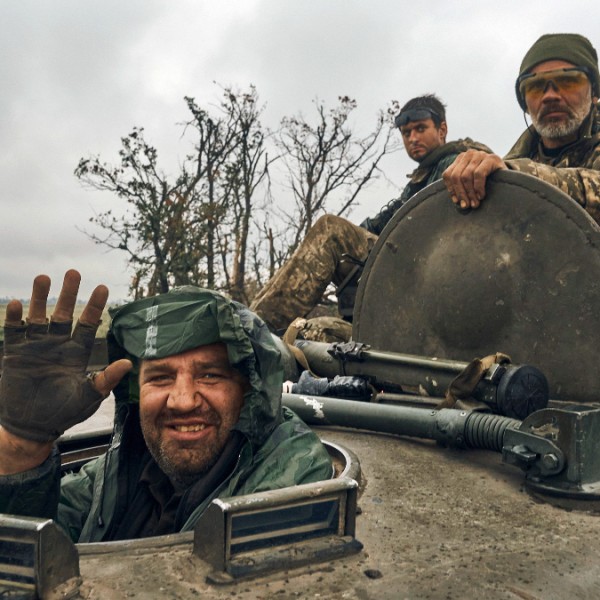 Bekeríthetik a donyecki ukrán csapatok egy részét - Új lendületet kaphatott az orosz haderő