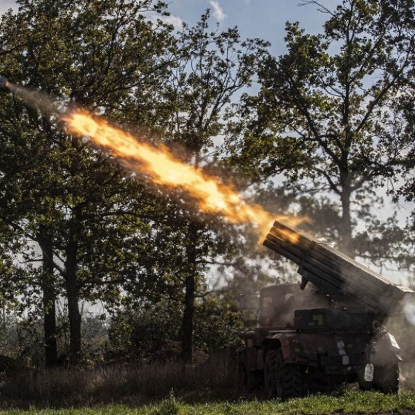 A spanyol kormány amerikai légvédelmi rakétarendszereket adott Ukrajnának