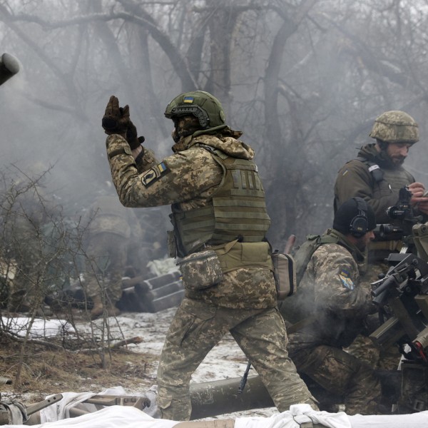 Már a korlátozottan alkalmasakat is behívja az ukrán hadsereg