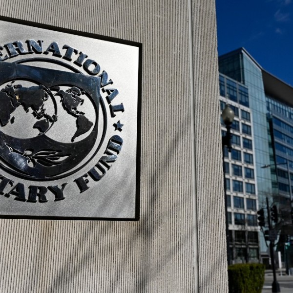 Elkezdődött Ukrajna maradványainak felosztása - megérkezett az IMF egy gigahitellel