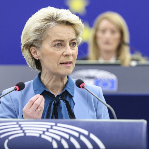 Fordulat: Ursula von der Leyen szerint Európa érdeke, hogy megerősítse külső határait