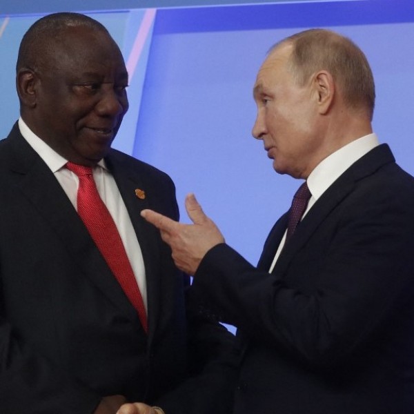 Ukrajna fölszólította a Dél-afrikai Köztársaságot, tartóztassák le Putyint
