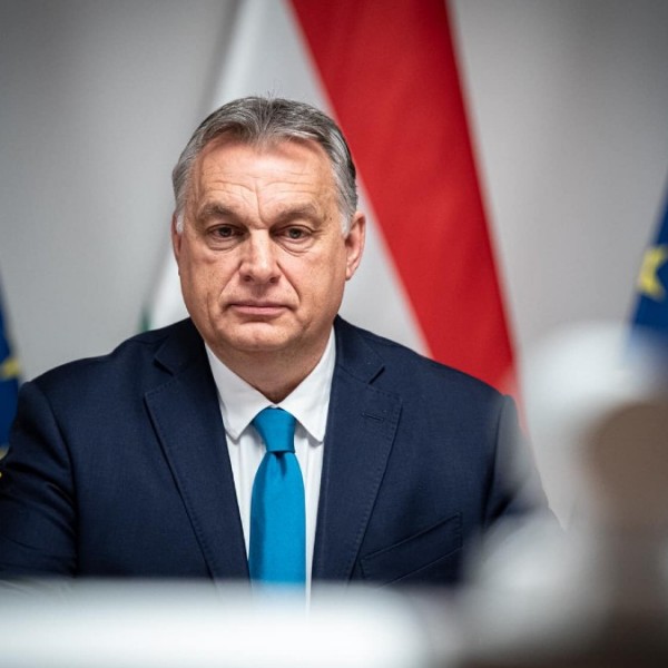Brüsszel letérdelt Orbán lábai előtt: tízmilliárd eurós kohéziós forrás jöhet Magyarországra