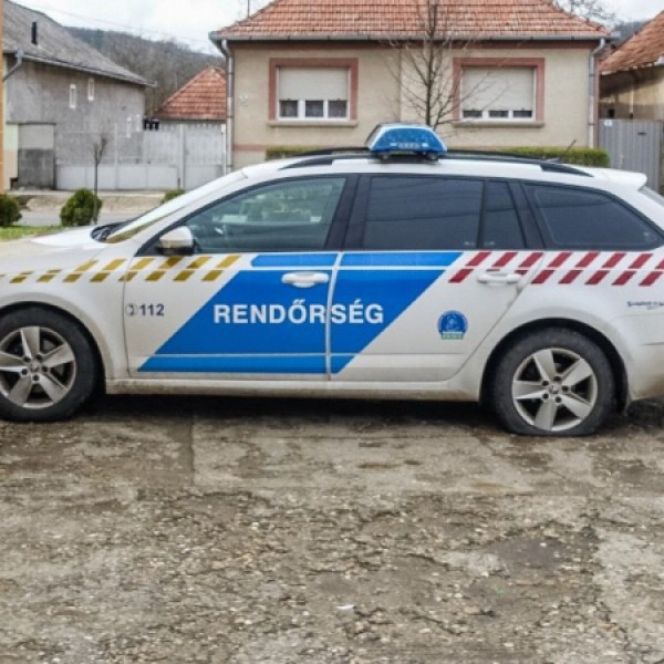 Fegyverrel fenyegette a rendőröket egy férfi Nógrád vármegyében - meglőtték
