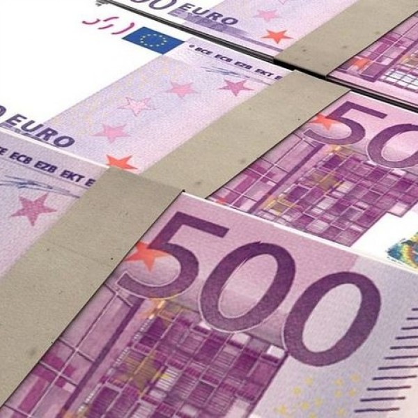 Német sajtóértesülés: az Európai Bizottság milliókat fizetett a brüsszeli korrupciós botrányban érintett NGO-nak
