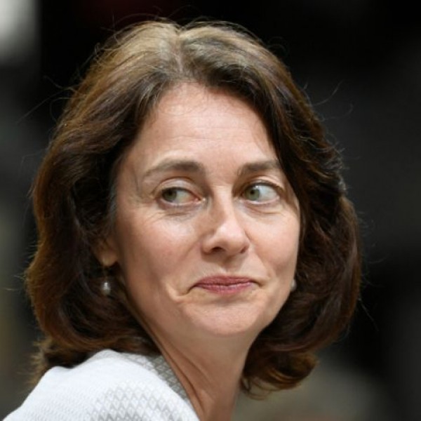 Katarina Barley újfent támadja hazánkat: "Magyarország már nem demokrácia"