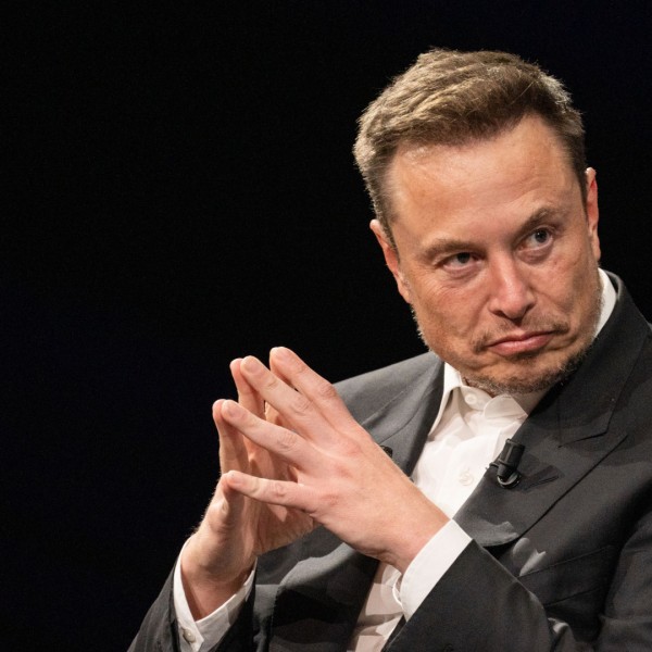 Elon Musk kirúgta az X „választási biztonságért” felelős embereit
