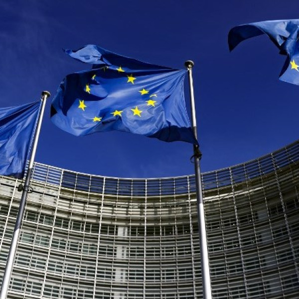 Az Európai Bizottság elfogadta az idei költségvetés Ukrajna-párti módosítását