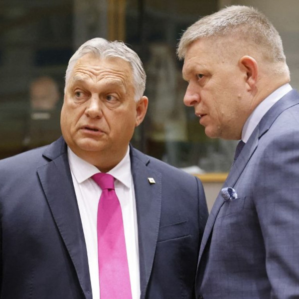 Euractiv: Orbán és Fico irritálóak