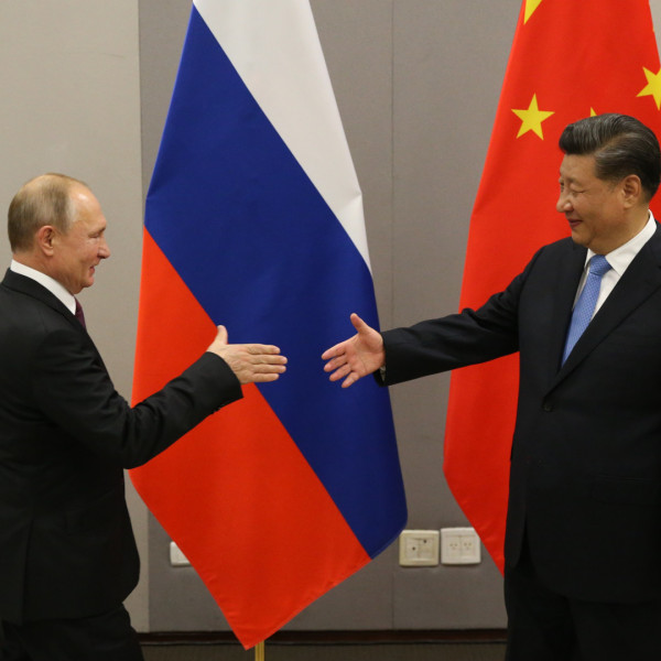 A kínai elnök gratulált Vlagyimir Putyin újraválasztásához