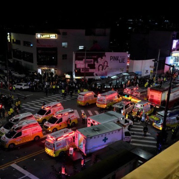 Szöulban túltolták a halloweeni bulit - 146 halott 150 sebesült - Videók