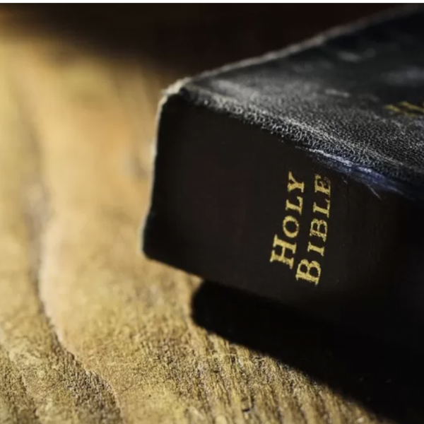 Betiltották a Bibliát több amerikai iskolában vulgaritásra és erőszakra hivatkozva