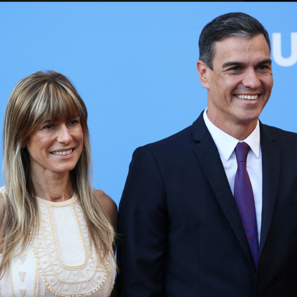 Felesége korrupciós botrányába bukhat bele a spanyol miniszterelnök