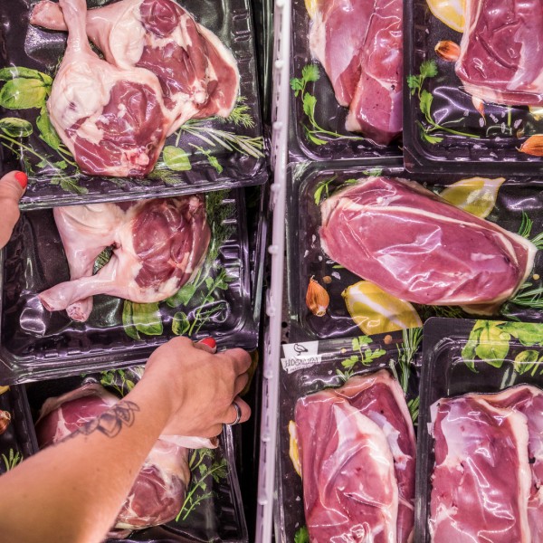 A német Lidl a húskínálat drasztikus csökkentését tervezi