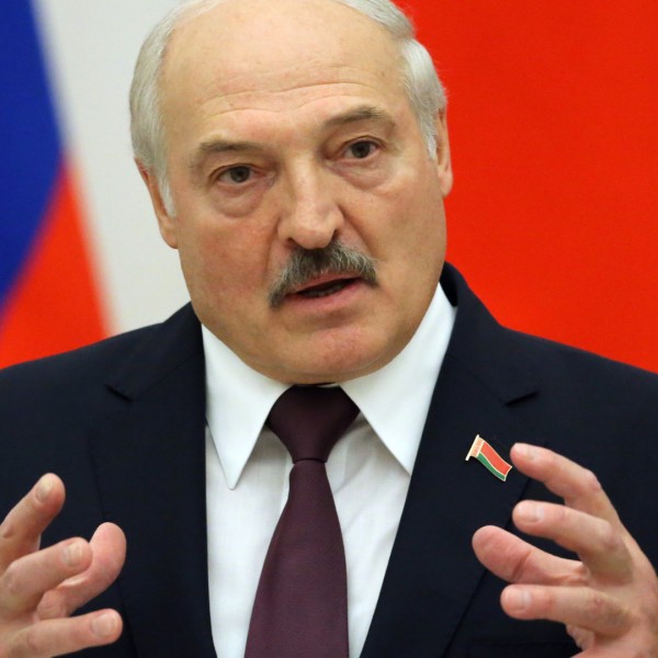 Lukasenka: Megérettek a feltételek az orosz-ukrán béketárgyalások megkezdéséhez