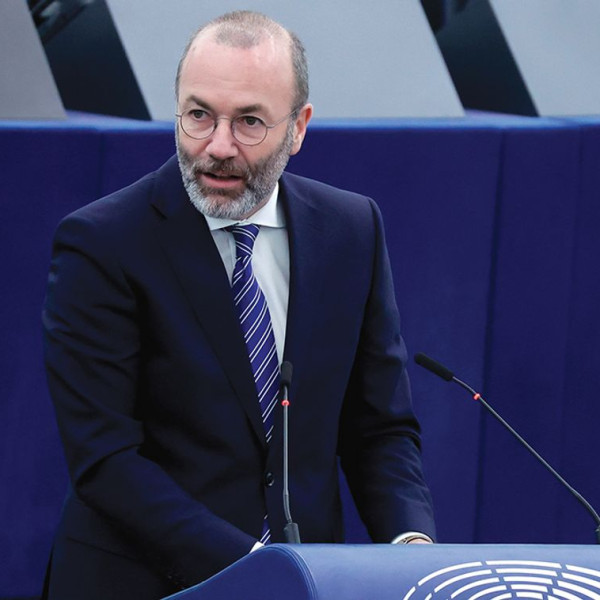Weber: Ukrajna pártján kell állnia Magyar Péternek ahhoz, hogy csatlakozhasson az Európai Néppárthoz