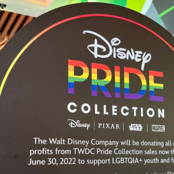 A Disney gyerekek számára indít LMBTQ ruházati kollekciót