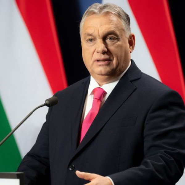 Orbán Viktornak üzentek az oroszok