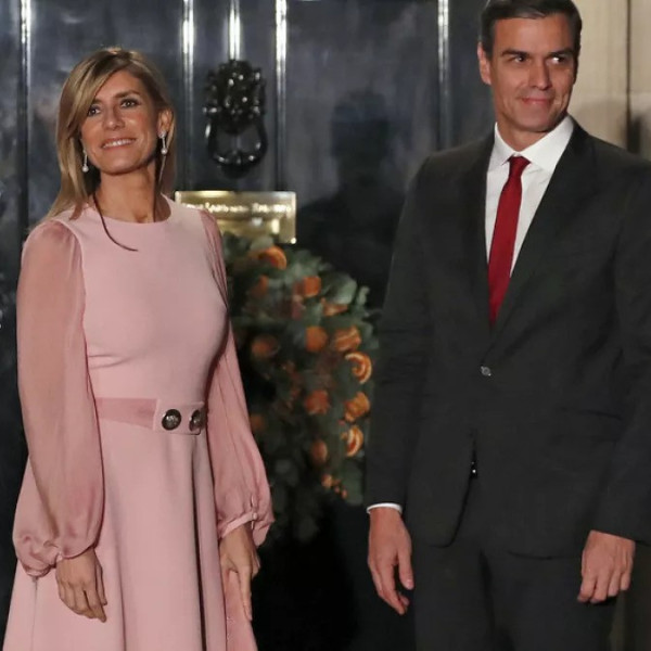 Nem mond le a spanyol miniszterelnök