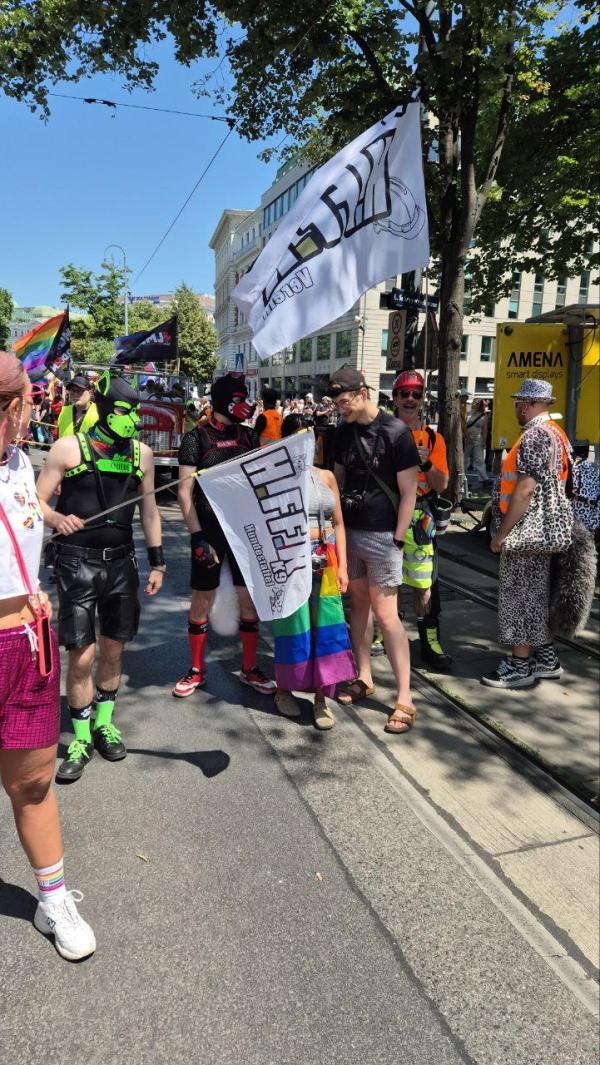 Fotógalériánk a tegnapi bécsi pride-ról