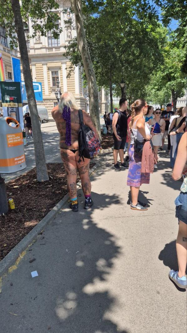 Fotógalériánk a tegnapi bécsi pride-ról