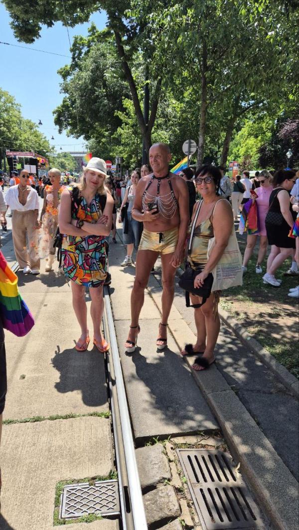 Fotógalériánk a tegnapi bécsi pride-ról