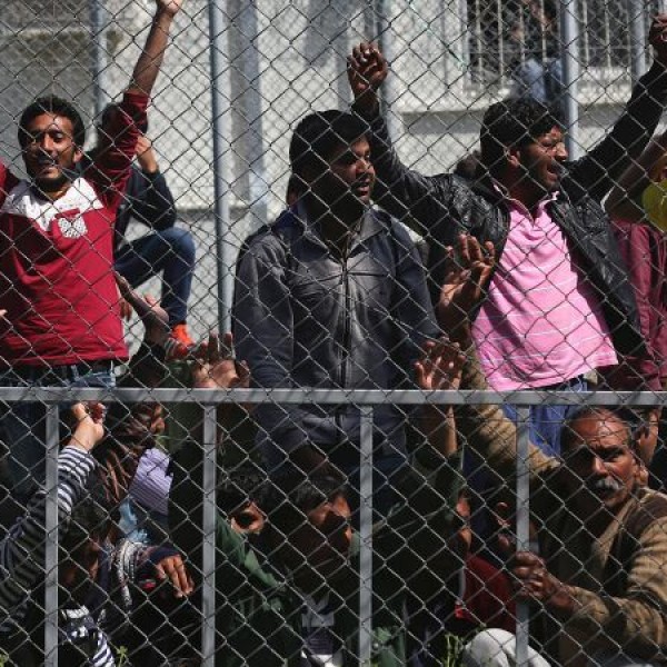 Készen áll az első zárt olaszországi migránstábor