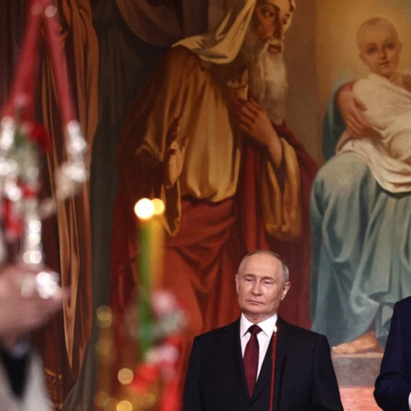 Putyin is részt vett a húsvéti istentiszteleten