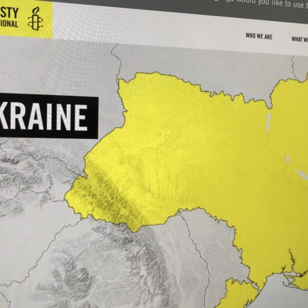 Felülvizsgálják az Amnesty International jelentését, amit Zelenszkij élesen bírált