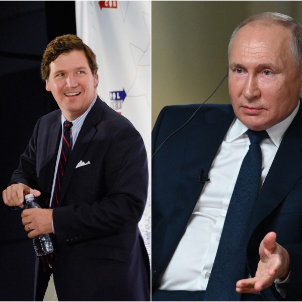 Tucker Carlson: az amerikai kormány megakadályozta, hogy interjút készítsek Putyinnal