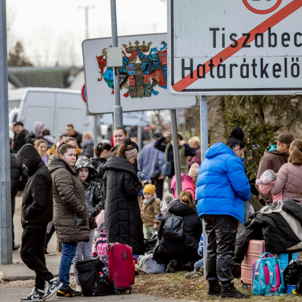 Súlyos összegeket kér a magyarországi ukrajnai menekültek támogatására az UNHCR