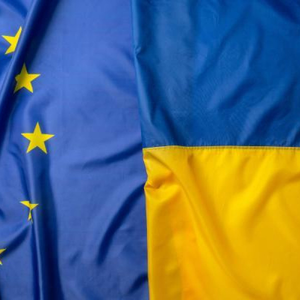 Az ukrán kormány 60 százalékkal megemelte a fogyasztói áramdíjakat