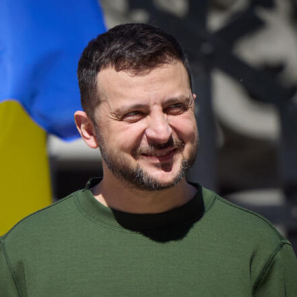 Zelenszkij: Az ukránok csak imádságban térdelnek le, és soha sem a megszállók előtt